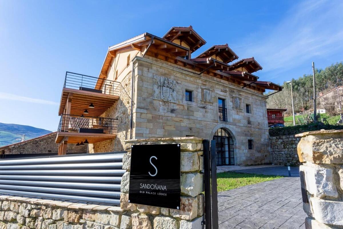 Sandonana Old Palace Lodge Villafufre Zewnętrze zdjęcie